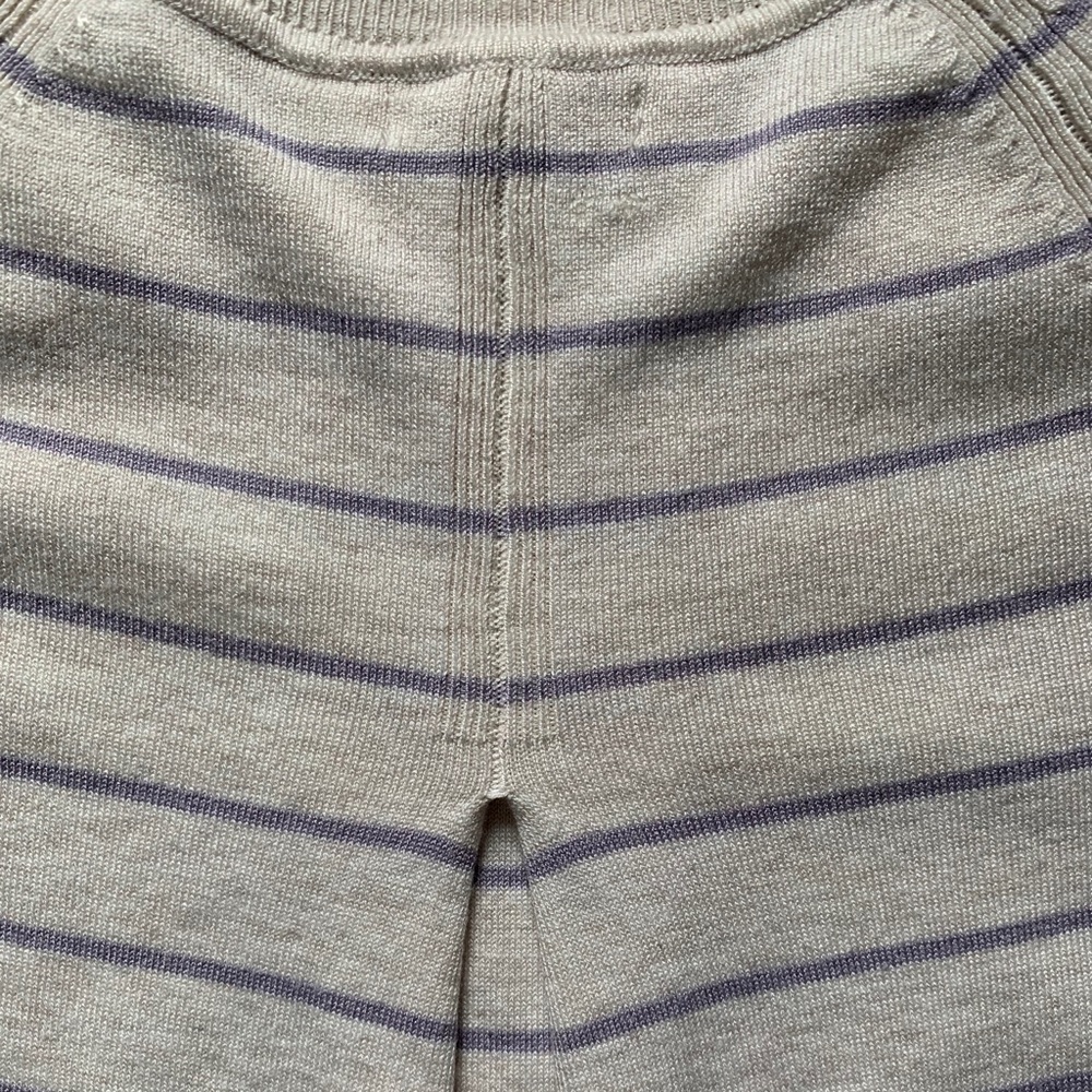 Maurices Shirttail Striped Blouse Sweater Size Medium Purple/Cream - Picture 5 of 9